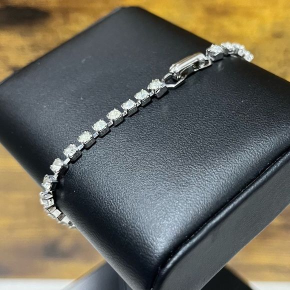 Rhinestone Bracelet - Picture 3 of 12